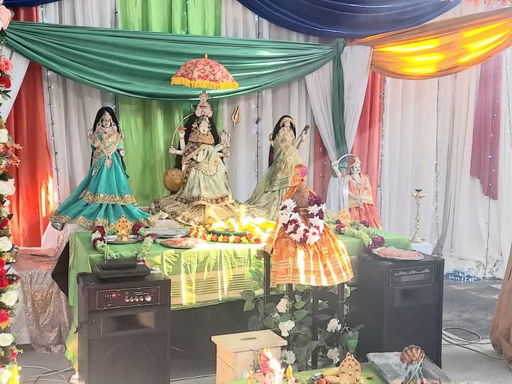Temple Gallery 14